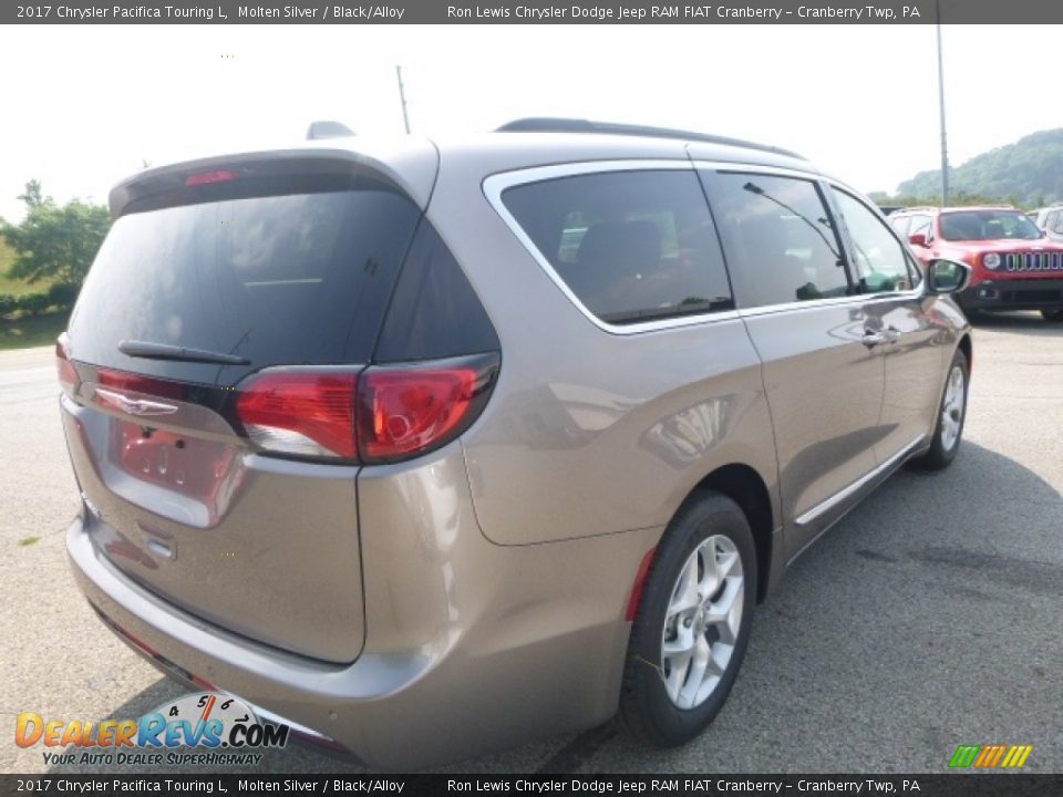 2017 Chrysler Pacifica Touring L Molten Silver / Black/Alloy Photo #7