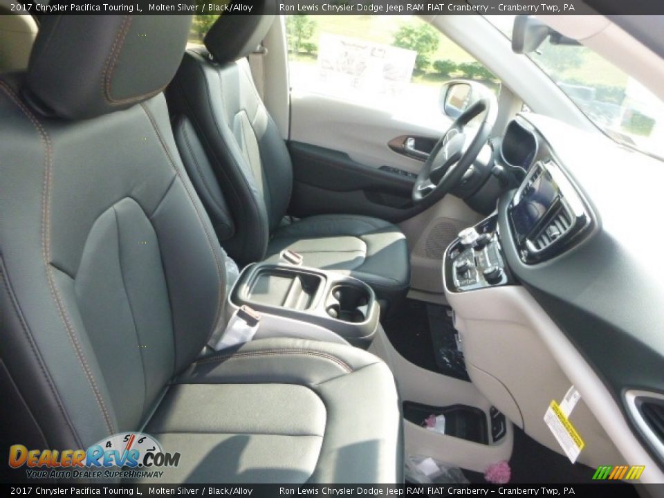 2017 Chrysler Pacifica Touring L Molten Silver / Black/Alloy Photo #9