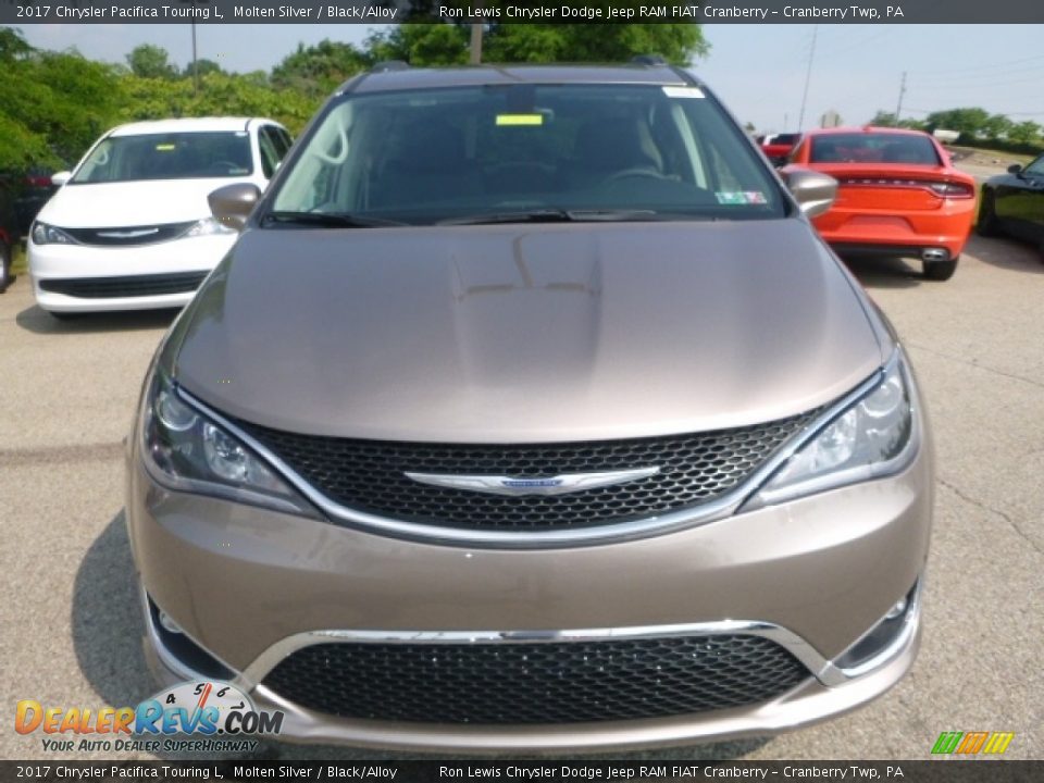 2017 Chrysler Pacifica Touring L Molten Silver / Black/Alloy Photo #12
