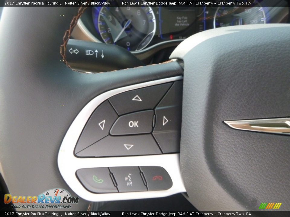 2017 Chrysler Pacifica Touring L Molten Silver / Black/Alloy Photo #17