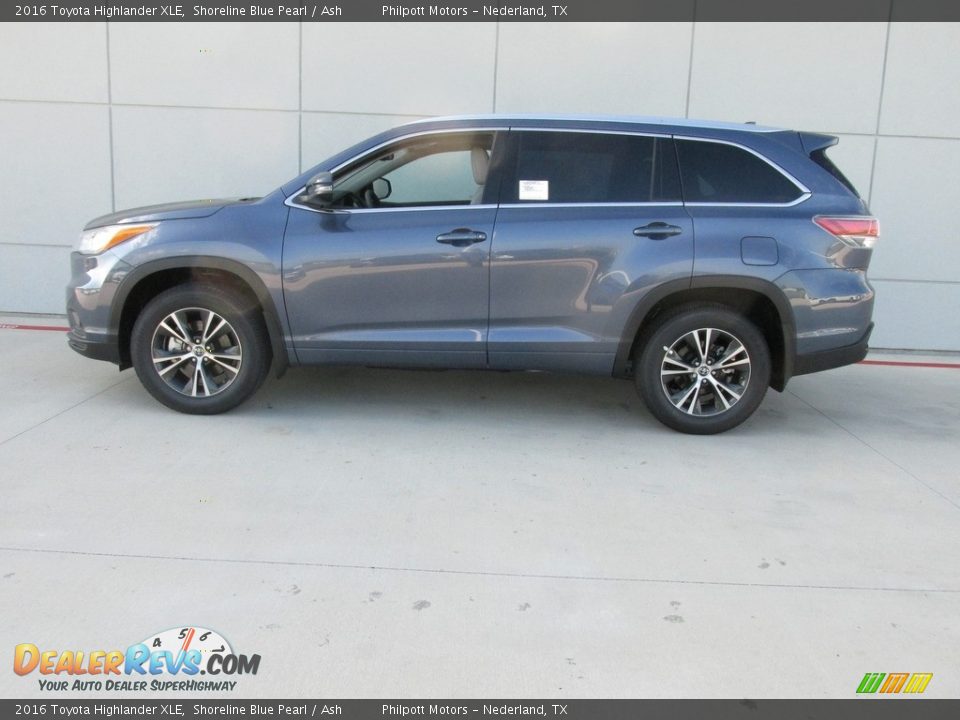 2016 Toyota Highlander XLE Shoreline Blue Pearl / Ash Photo #6
