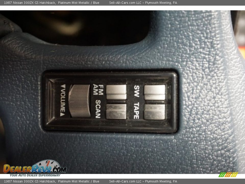 1987 Nissan 300ZX GS Hatchback Platinum Mist Metallic / Blue Photo #25