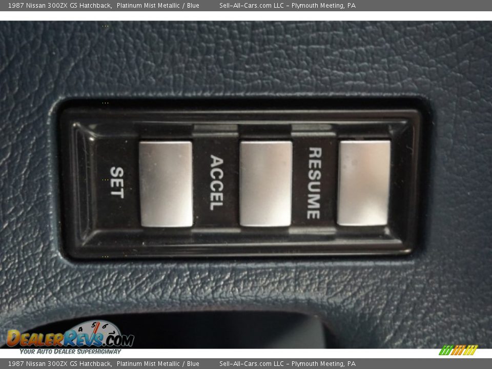 1987 Nissan 300ZX GS Hatchback Platinum Mist Metallic / Blue Photo #26