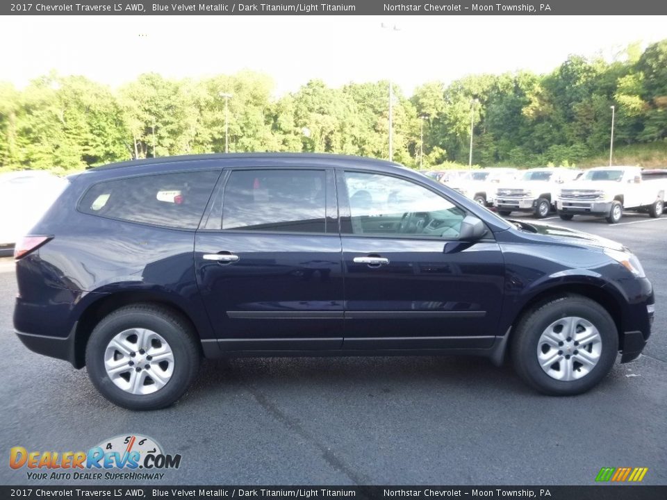 2017 Chevrolet Traverse LS AWD Blue Velvet Metallic / Dark Titanium/Light Titanium Photo #4