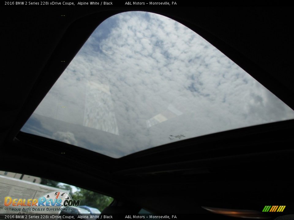 2016 BMW 2 Series 228i xDrive Coupe Alpine White / Black Photo #12