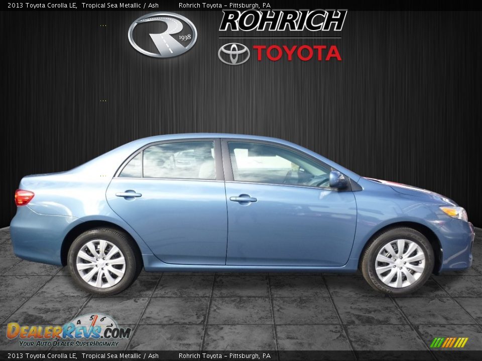 2013 Toyota Corolla LE Tropical Sea Metallic / Ash Photo #2