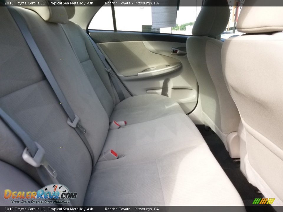2013 Toyota Corolla LE Tropical Sea Metallic / Ash Photo #13