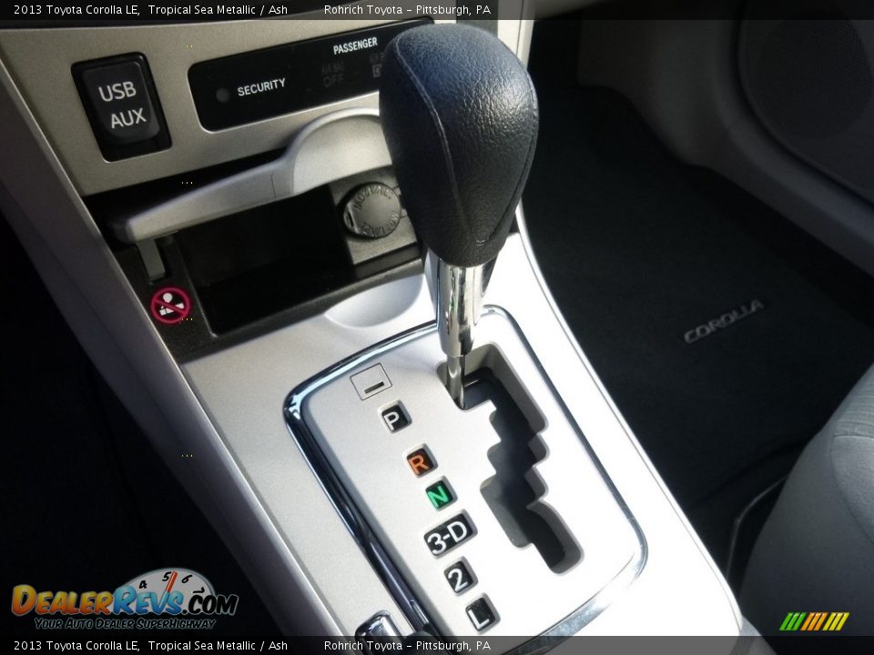 2013 Toyota Corolla LE Tropical Sea Metallic / Ash Photo #19