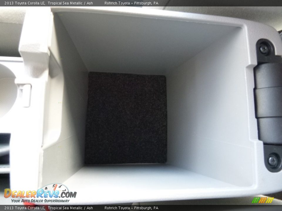 2013 Toyota Corolla LE Tropical Sea Metallic / Ash Photo #21