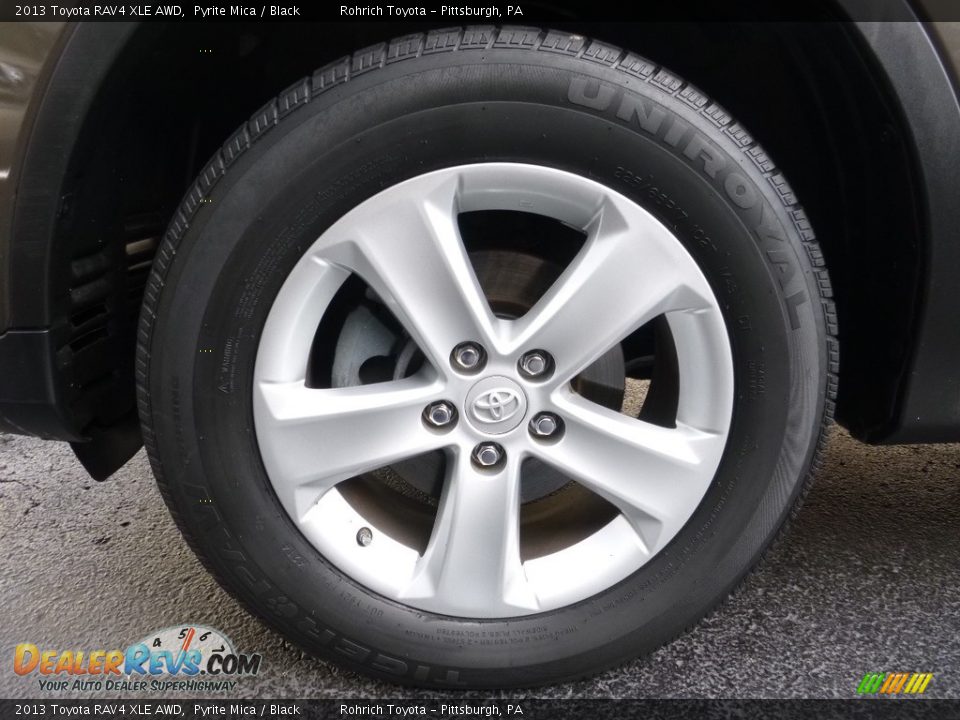 2013 Toyota RAV4 XLE AWD Pyrite Mica / Black Photo #15