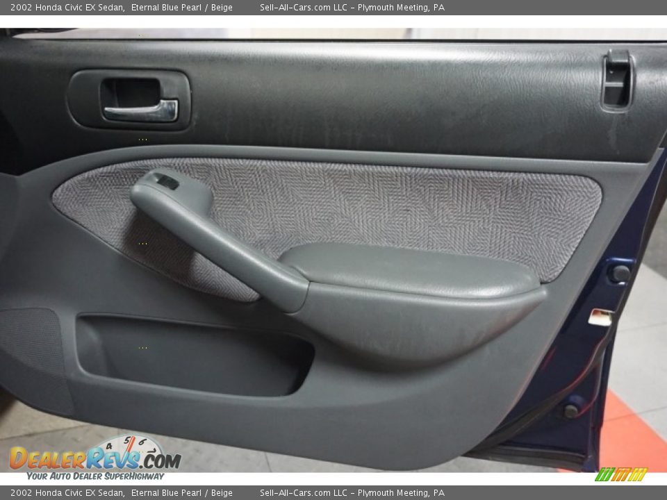 2002 Honda Civic EX Sedan Eternal Blue Pearl / Beige Photo #17