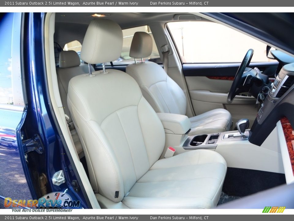 2011 Subaru Outback 2.5i Limited Wagon Azurite Blue Pearl / Warm Ivory Photo #16