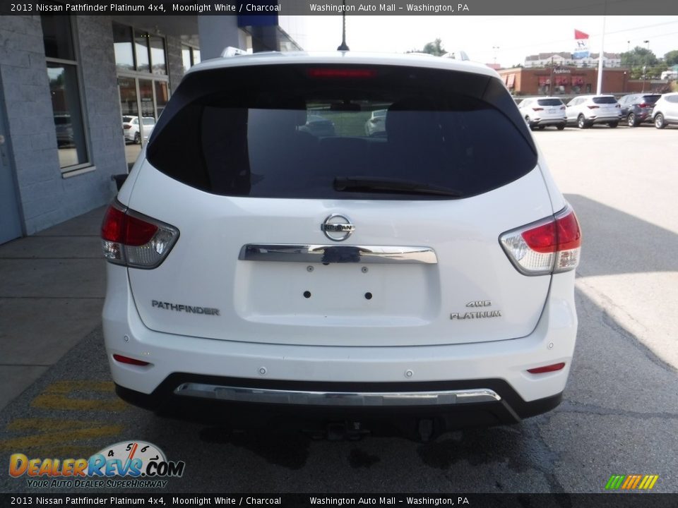 2013 Nissan Pathfinder Platinum 4x4 Moonlight White / Charcoal Photo #6