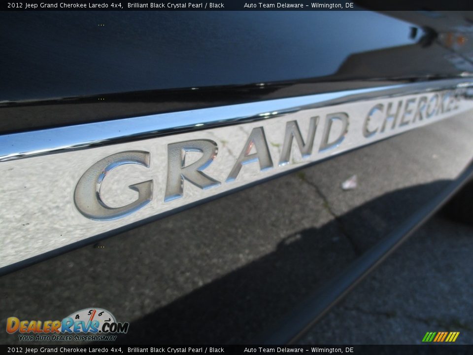 2012 Jeep Grand Cherokee Laredo 4x4 Brilliant Black Crystal Pearl / Black Photo #25