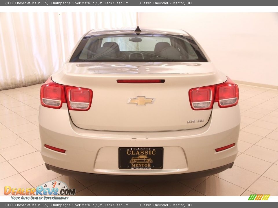 2013 Chevrolet Malibu LS Champagne Silver Metallic / Jet Black/Titanium Photo #16