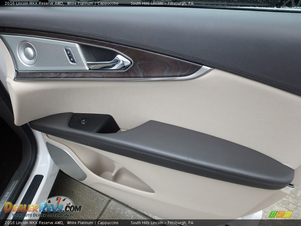 2016 Lincoln MKX Reserve AWD White Platinum / Cappuccino Photo #13