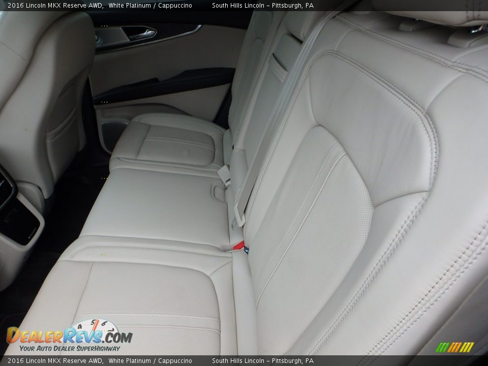 2016 Lincoln MKX Reserve AWD White Platinum / Cappuccino Photo #17