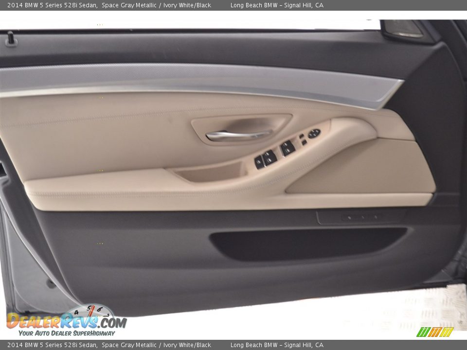 2014 BMW 5 Series 528i Sedan Space Gray Metallic / Ivory White/Black Photo #21
