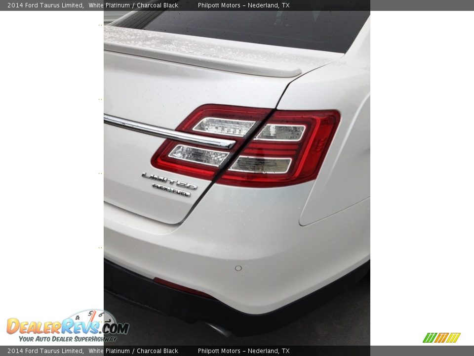 2014 Ford Taurus Limited White Platinum / Charcoal Black Photo #10
