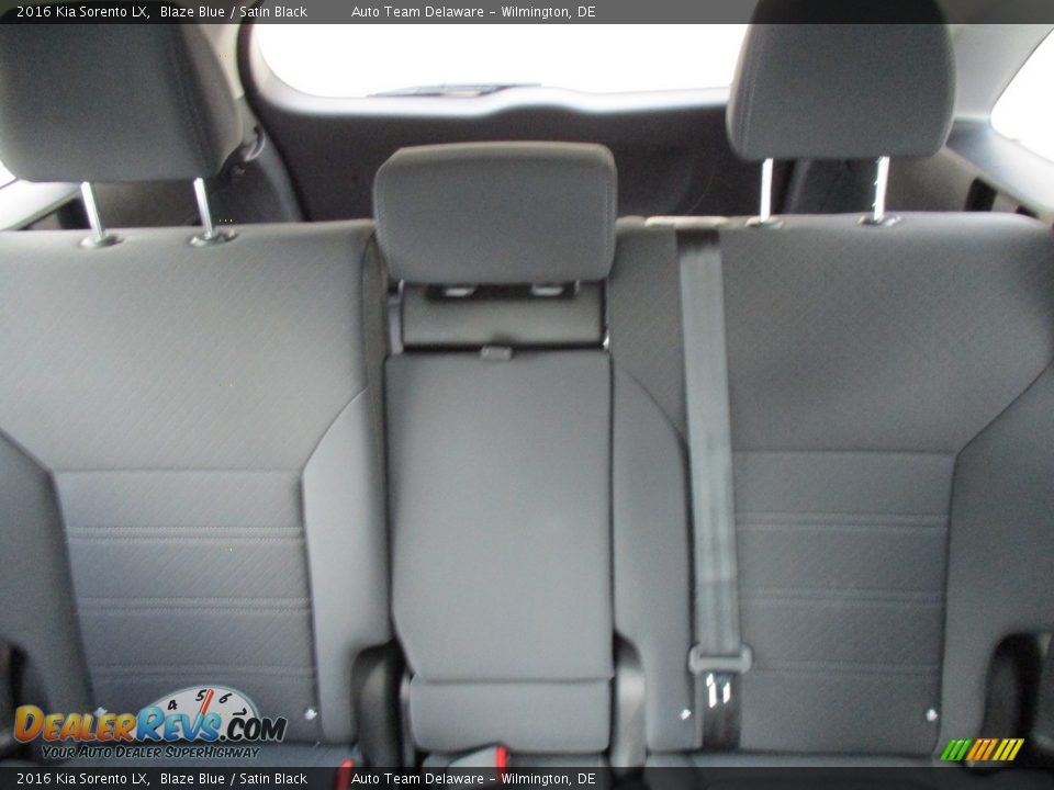 2016 Kia Sorento LX Blaze Blue / Satin Black Photo #9
