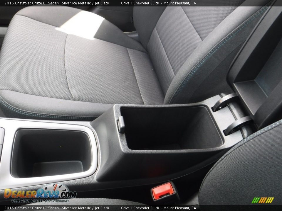 2016 Chevrolet Cruze LT Sedan Silver Ice Metallic / Jet Black Photo #18