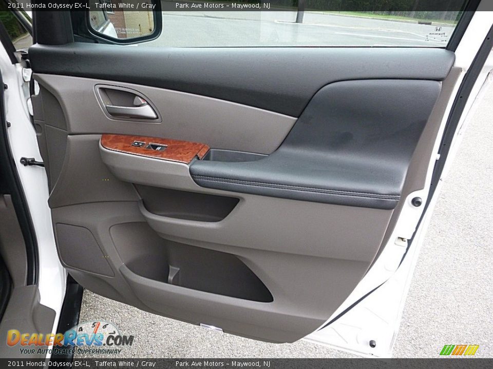 2011 Honda Odyssey EX-L Taffeta White / Gray Photo #18