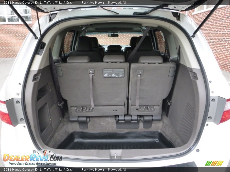 2011 Honda Odyssey EX-L Taffeta White / Gray Photo #24