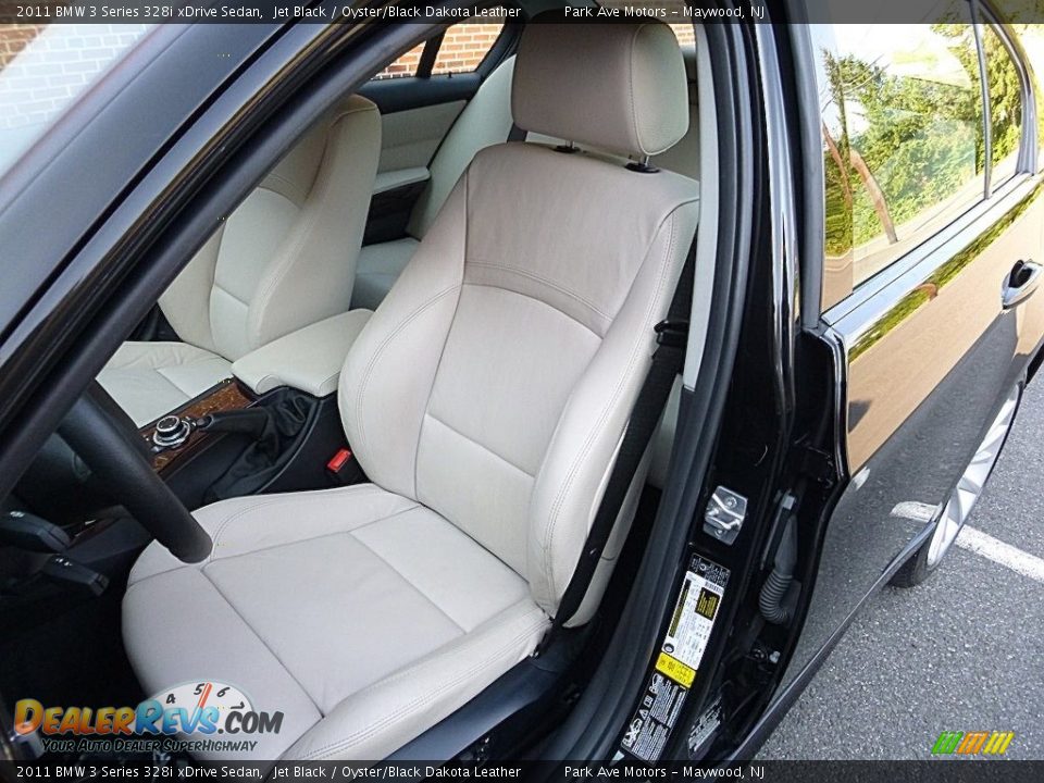 2011 BMW 3 Series 328i xDrive Sedan Jet Black / Oyster/Black Dakota Leather Photo #11