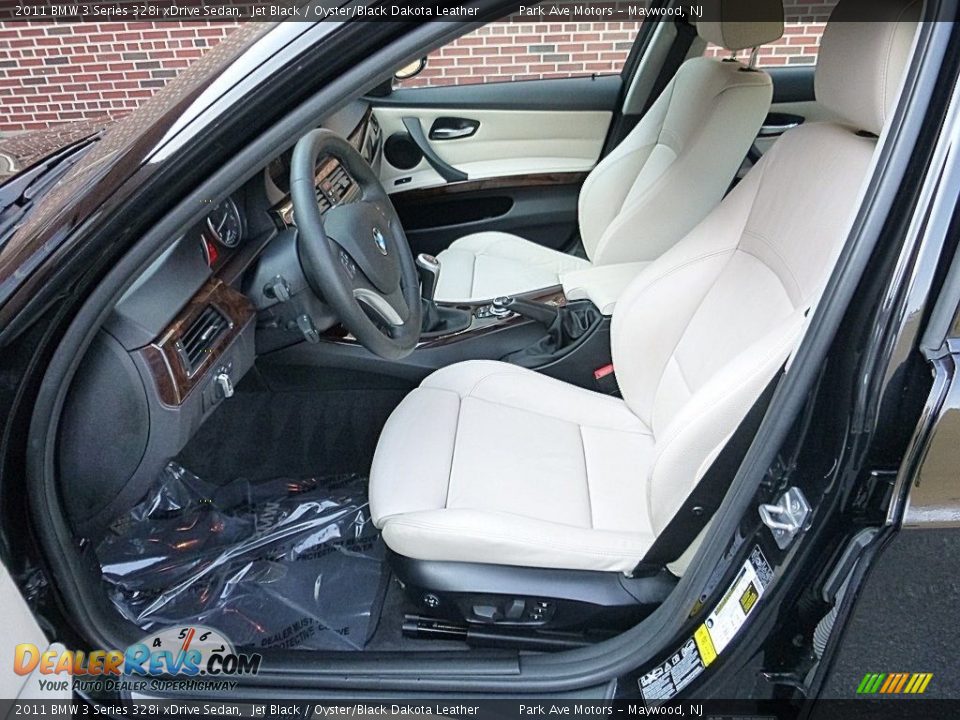 2011 BMW 3 Series 328i xDrive Sedan Jet Black / Oyster/Black Dakota Leather Photo #12