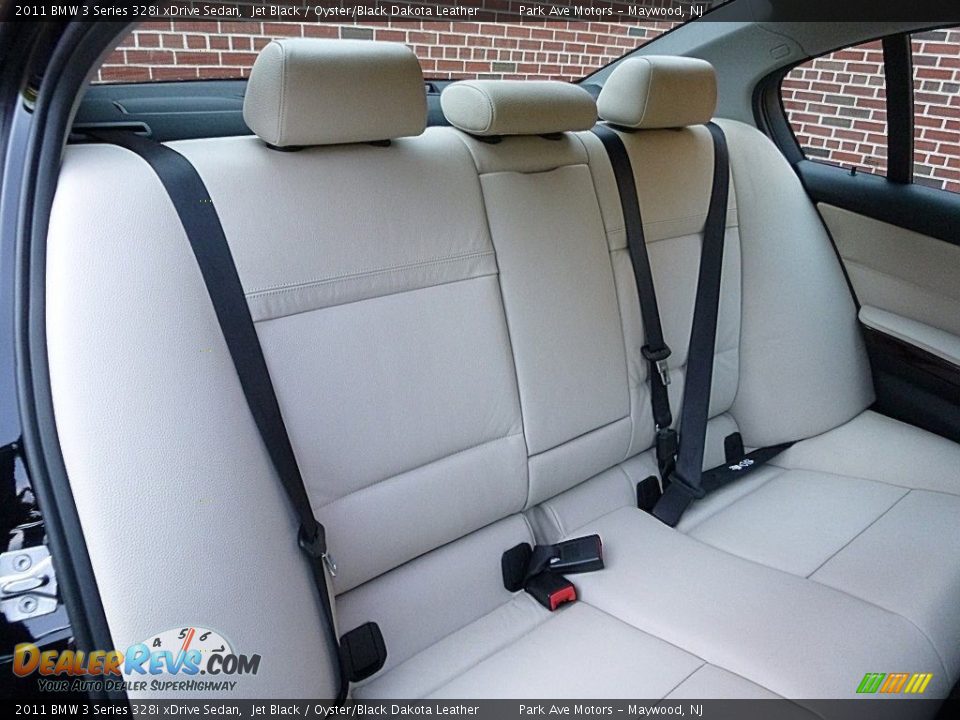 2011 BMW 3 Series 328i xDrive Sedan Jet Black / Oyster/Black Dakota Leather Photo #20