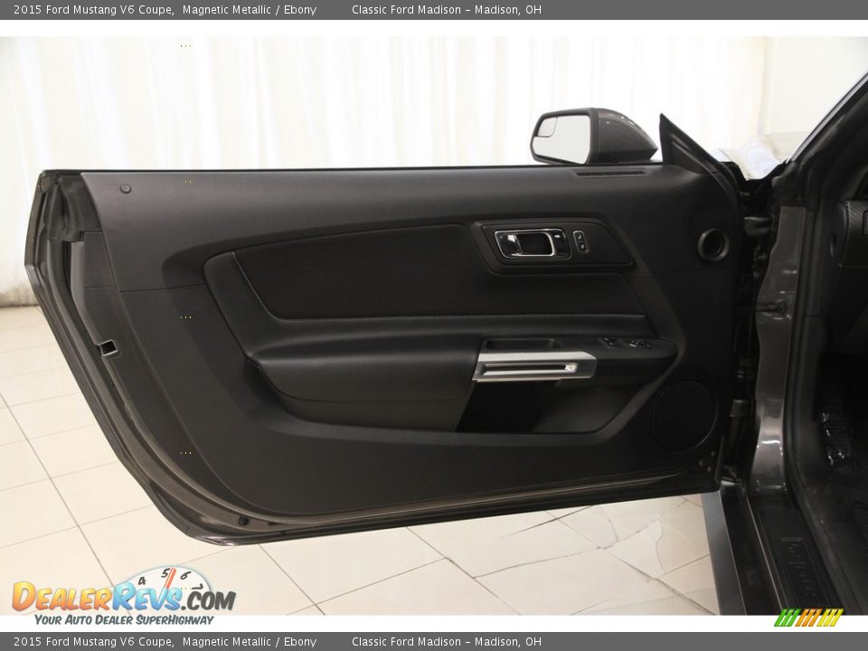 2015 Ford Mustang V6 Coupe Magnetic Metallic / Ebony Photo #4