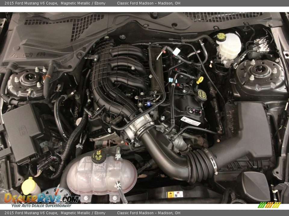 2015 Ford Mustang V6 Coupe Magnetic Metallic / Ebony Photo #15