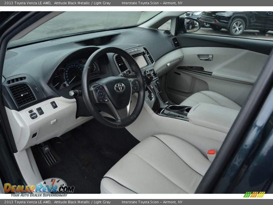 2013 Toyota Venza LE AWD Attitude Black Metallic / Light Gray Photo #9