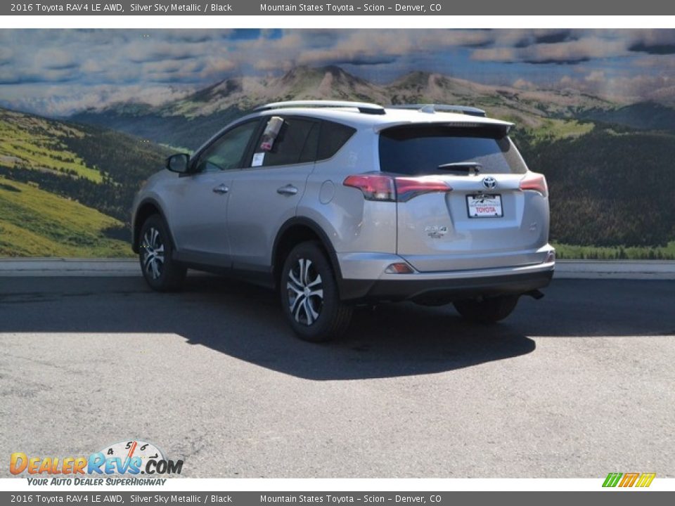 2016 Toyota RAV4 LE AWD Silver Sky Metallic / Black Photo #3