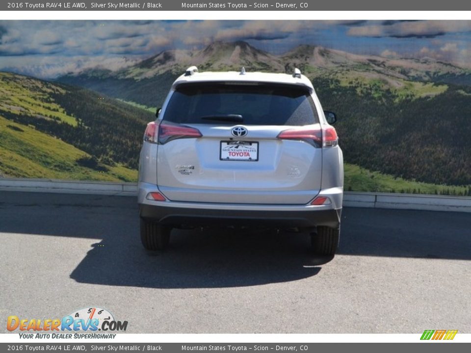 2016 Toyota RAV4 LE AWD Silver Sky Metallic / Black Photo #4