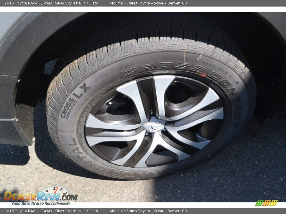 2016 Toyota RAV4 LE AWD Silver Sky Metallic / Black Photo #9