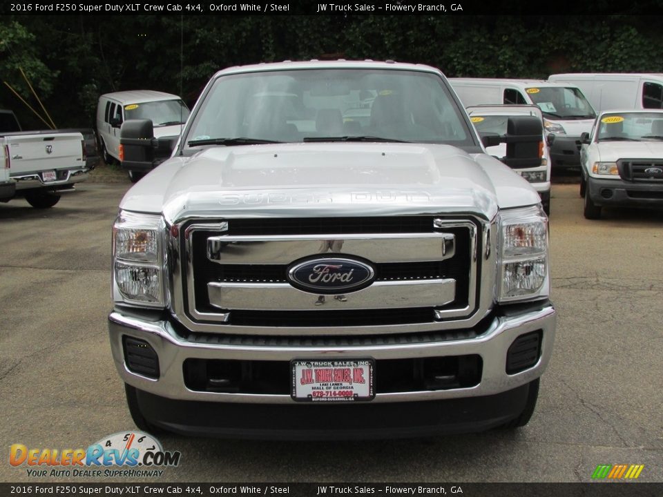 2016 Ford F250 Super Duty XLT Crew Cab 4x4 Oxford White / Steel Photo #2