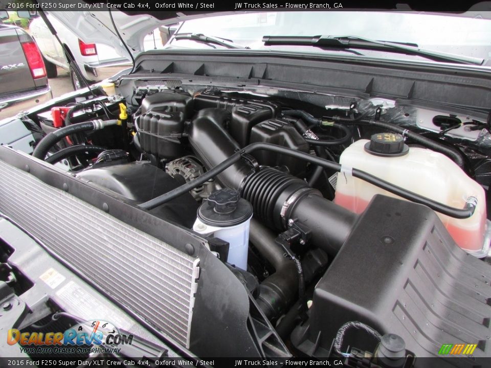 2016 Ford F250 Super Duty XLT Crew Cab 4x4 Oxford White / Steel Photo #13