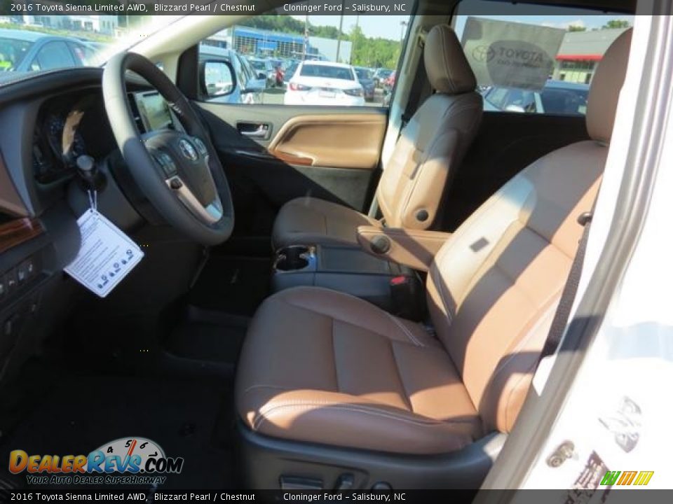 Front Seat of 2016 Toyota Sienna Limited AWD Photo #9