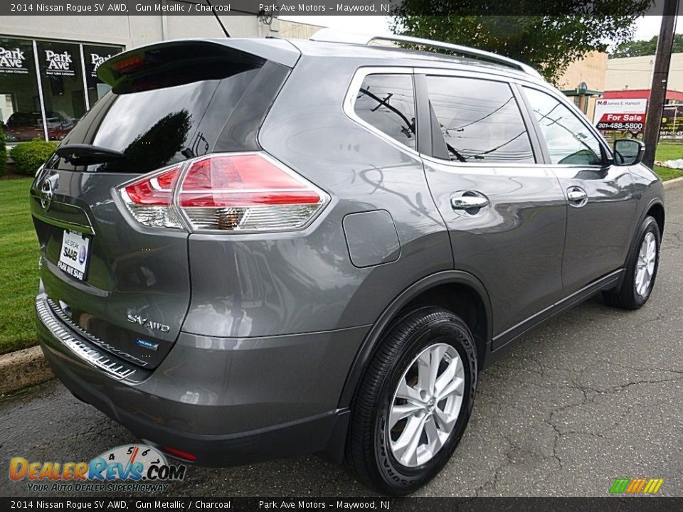 2014 Nissan Rogue SV AWD Gun Metallic / Charcoal Photo #5