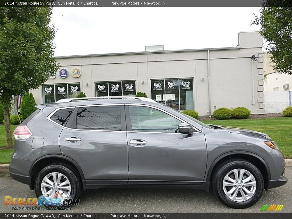 2014 Nissan Rogue SV AWD Gun Metallic / Charcoal Photo #6
