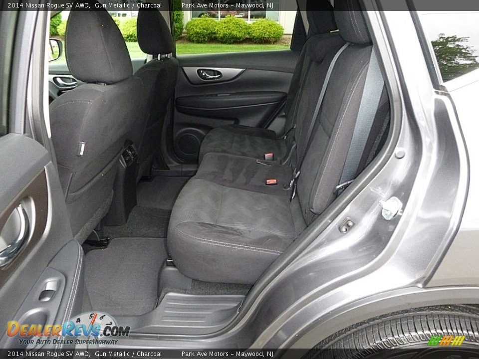 2014 Nissan Rogue SV AWD Gun Metallic / Charcoal Photo #15