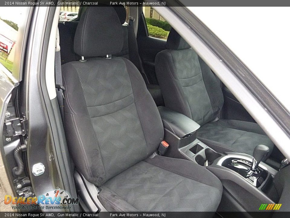 2014 Nissan Rogue SV AWD Gun Metallic / Charcoal Photo #17