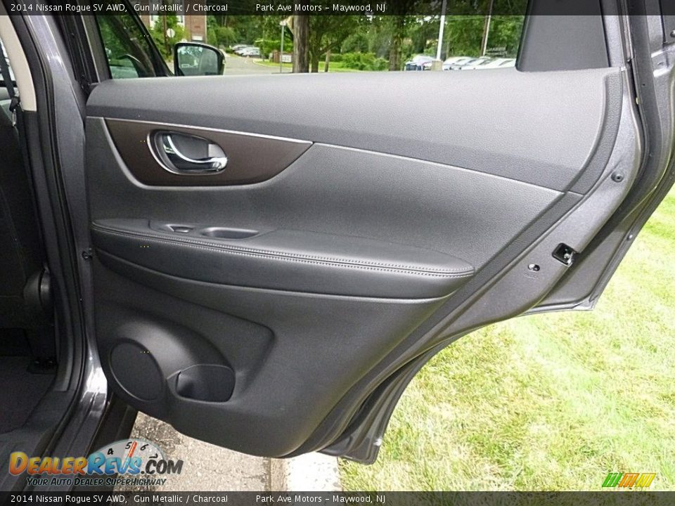 2014 Nissan Rogue SV AWD Gun Metallic / Charcoal Photo #19
