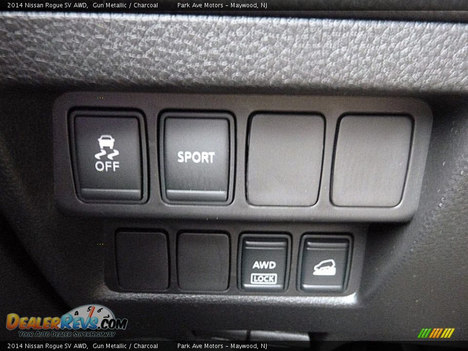 2014 Nissan Rogue SV AWD Gun Metallic / Charcoal Photo #25