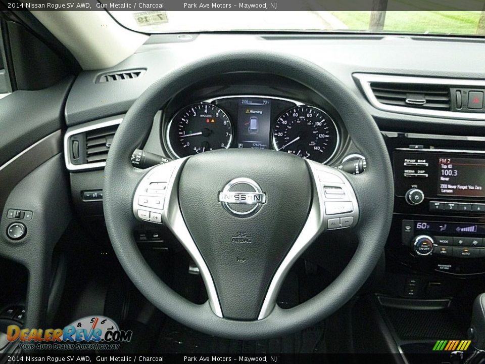 2014 Nissan Rogue SV AWD Gun Metallic / Charcoal Photo #26