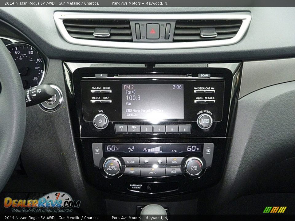 2014 Nissan Rogue SV AWD Gun Metallic / Charcoal Photo #30