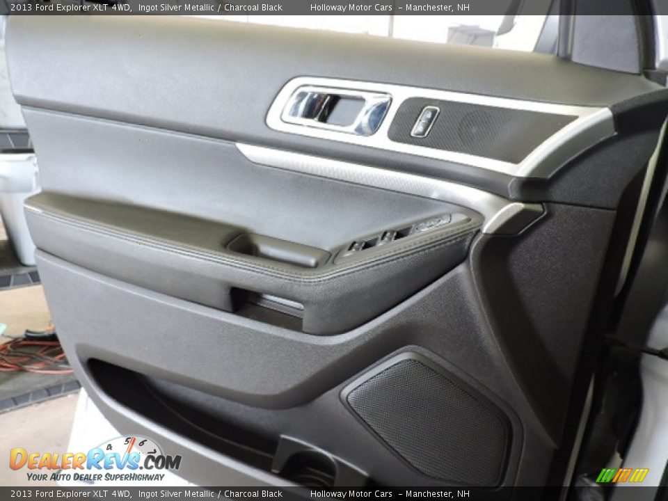 2013 Ford Explorer XLT 4WD Ingot Silver Metallic / Charcoal Black Photo #11