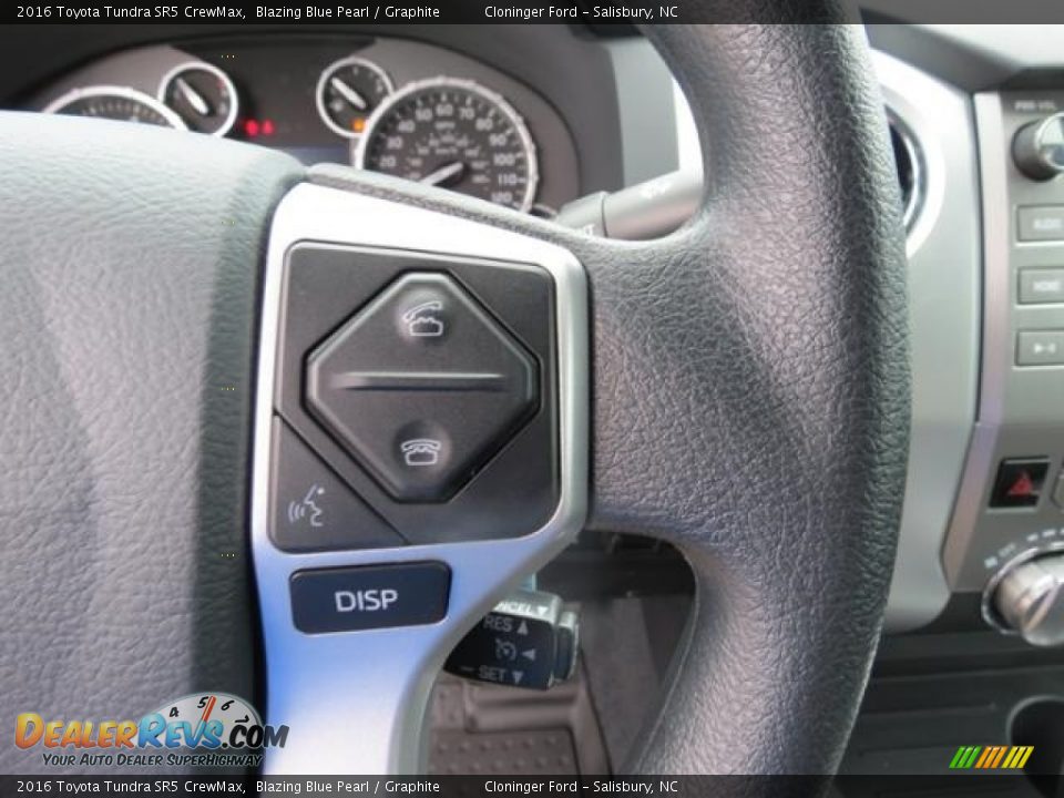 Controls of 2016 Toyota Tundra SR5 CrewMax Photo #13