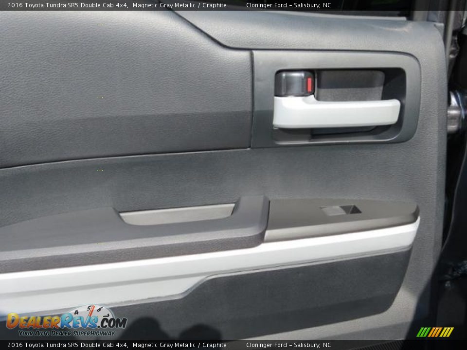 2016 Toyota Tundra SR5 Double Cab 4x4 Magnetic Gray Metallic / Graphite Photo #7